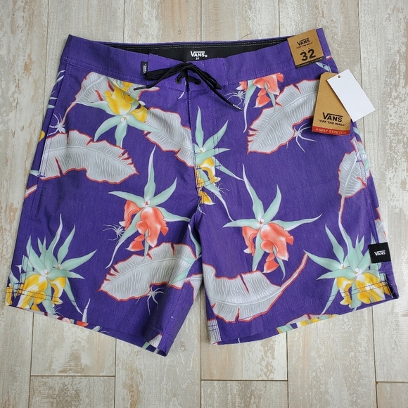 Vans Other - Vans Arachnafloria Boardshorts